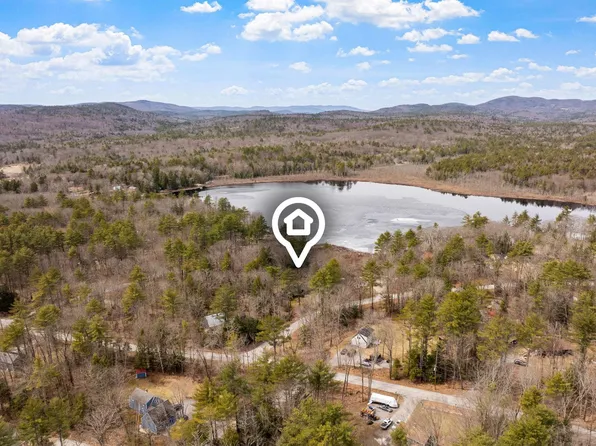 25 Shore Drive, Henniker, NH 03242