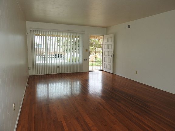 4th image of 2918 Havasupai Ave