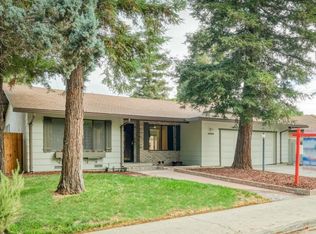 2609 Surrey Ave, Modesto, CA 95355
