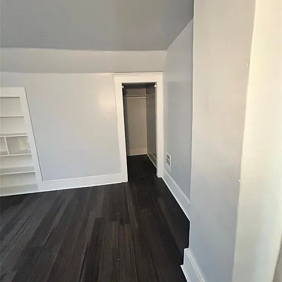 6242 Frontenac St — Photo 12