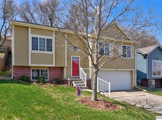 6704 N 149th Ave, Omaha, NE 68116