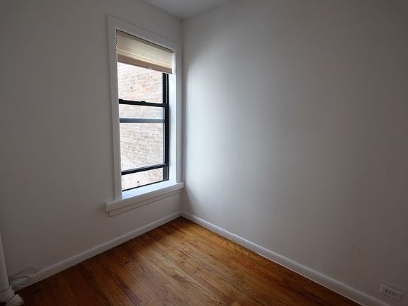 3rd image of 329 E 94th St APT 9