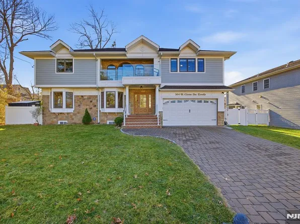 364 W Clinton Ave, Tenafly, NJ 07670