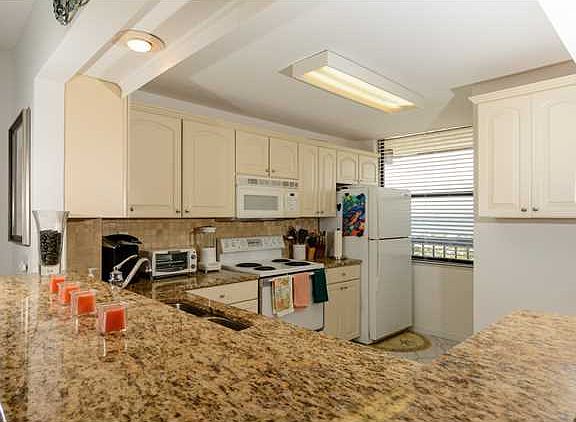 3rd image of 10680 S Ocean Dr APT 1202