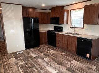 317 25th Ave E, Sault Sainte Marie, MI 49783