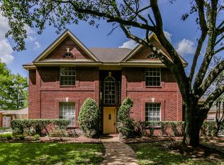 3215 Vista Lake Dr, Sugar Land, TX 77478