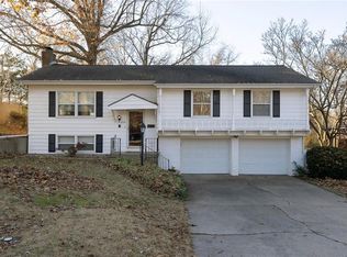 8124 Hardy Ave, Raytown, MO 64138