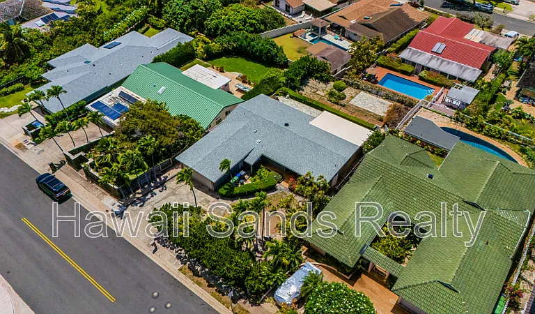 366 Poipu Dr — Photo 18