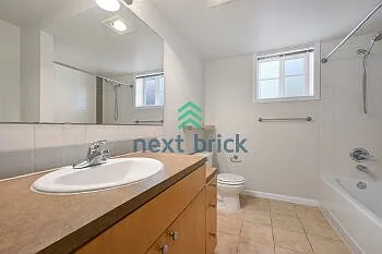 124 Bellevue Ave E #206 — Photo 12