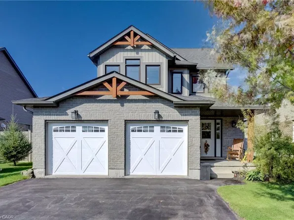 28 Green St, Mapleton, ON N0G 1P0