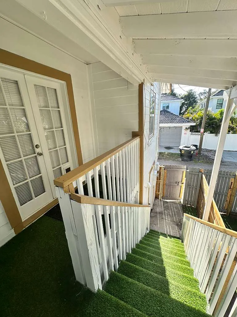 1 bed, 650 sqft, $1,500 — Photo 2