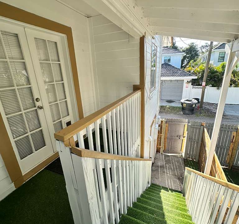 1st image of 1037 12th St N APT 1