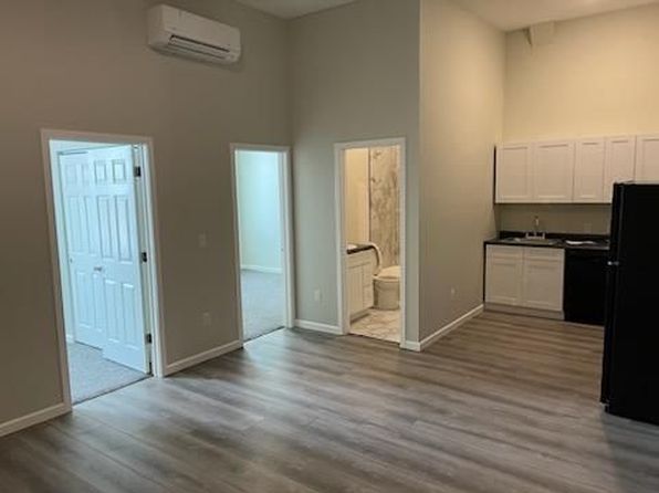 910 Broad St #11432706