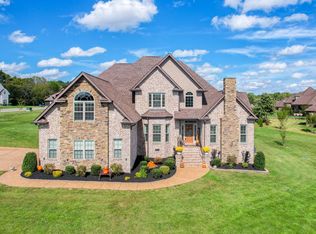 402 Firethorn Trl, Lebanon, TN 37087