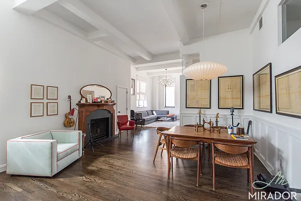 Rented by Mirador Real Estate | media 5