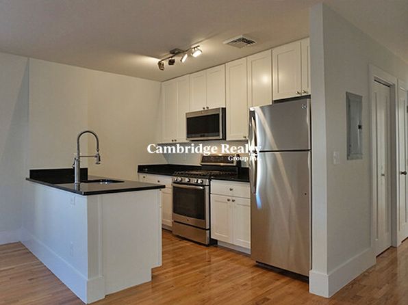 4 Osgood St #3T