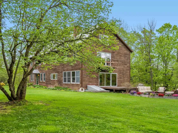 111 Upper Depot Road, Marshfield, VT 05658