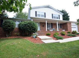 6208 Buckhorn Rd, Greensboro, NC 27410