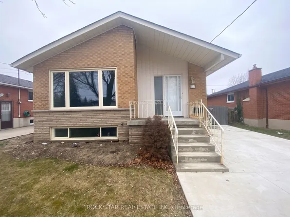 227 Fernwood Cres, Hamilton, ON L8T 3L7