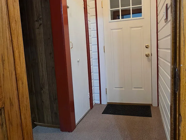 5019 Homerlee Ave — Photo 15