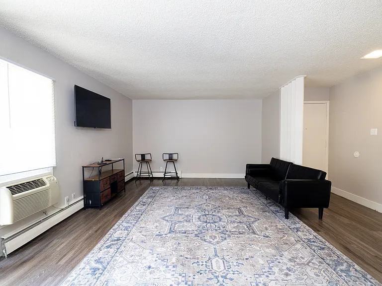 Aspen Ridge Apartments — Photo 4