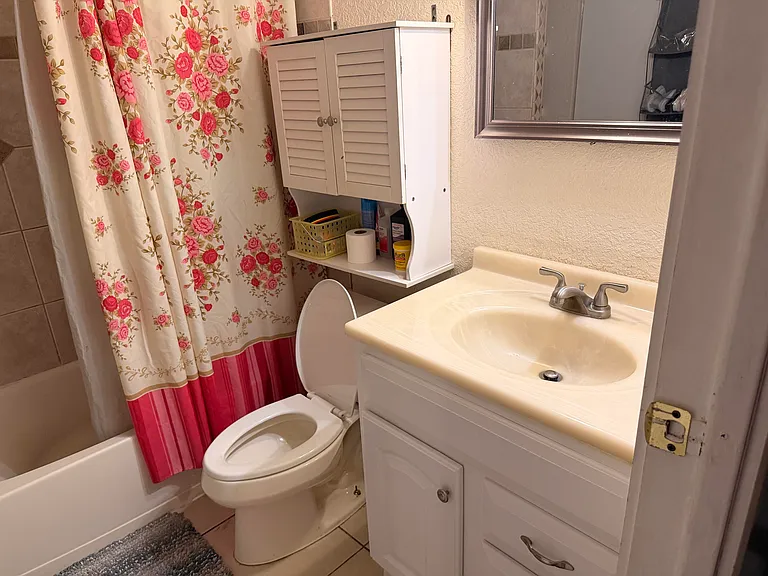 6082 Wauconda Way E — Photo 13