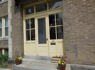 17 Clark Ave, Northampton, MA 01060