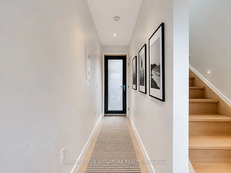 390 Palmerston Blvd #LANEWAY — Photo 5