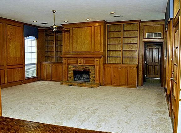 5th image of 6904 Hickory Creek Ln