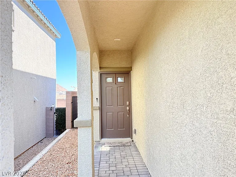 10325 Toasted Acorn Dr — Photo 2