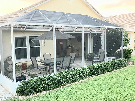2nd image of 5323 Tay Ct