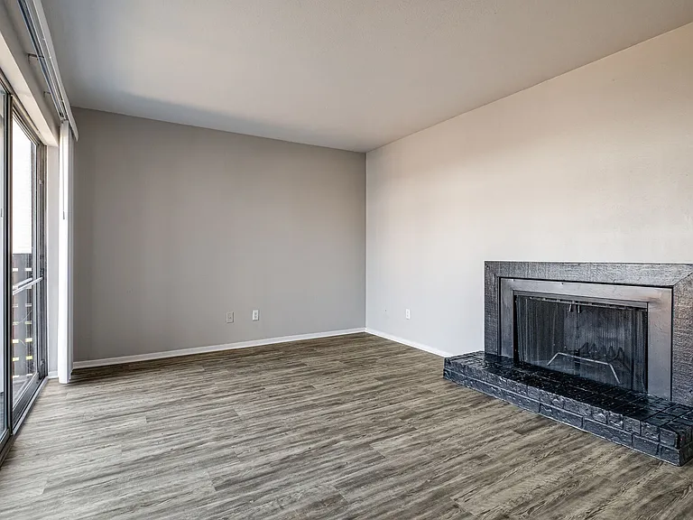 Barrett Apartment Homes — Photo 39