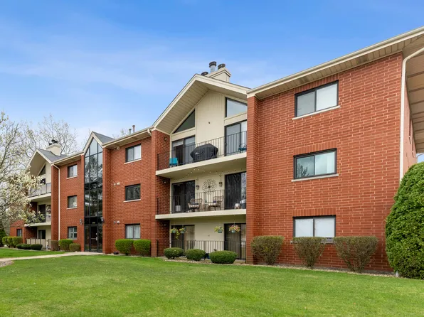 6601 Martin France Cir APT 1D, Tinley Park, IL 60477