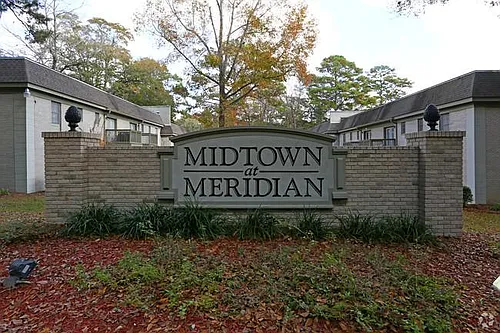 1951 N Meridian Rd Photo 1