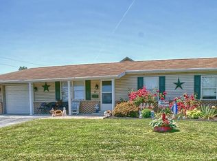 743 Chambers St, Steelton, PA 17113