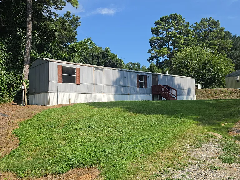 59 Valley View Dr — Photo 1