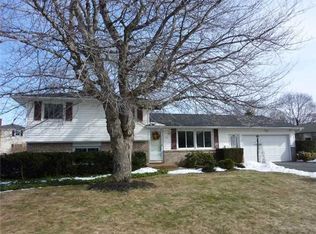 263 Kartes Dr, Rochester, NY 14616