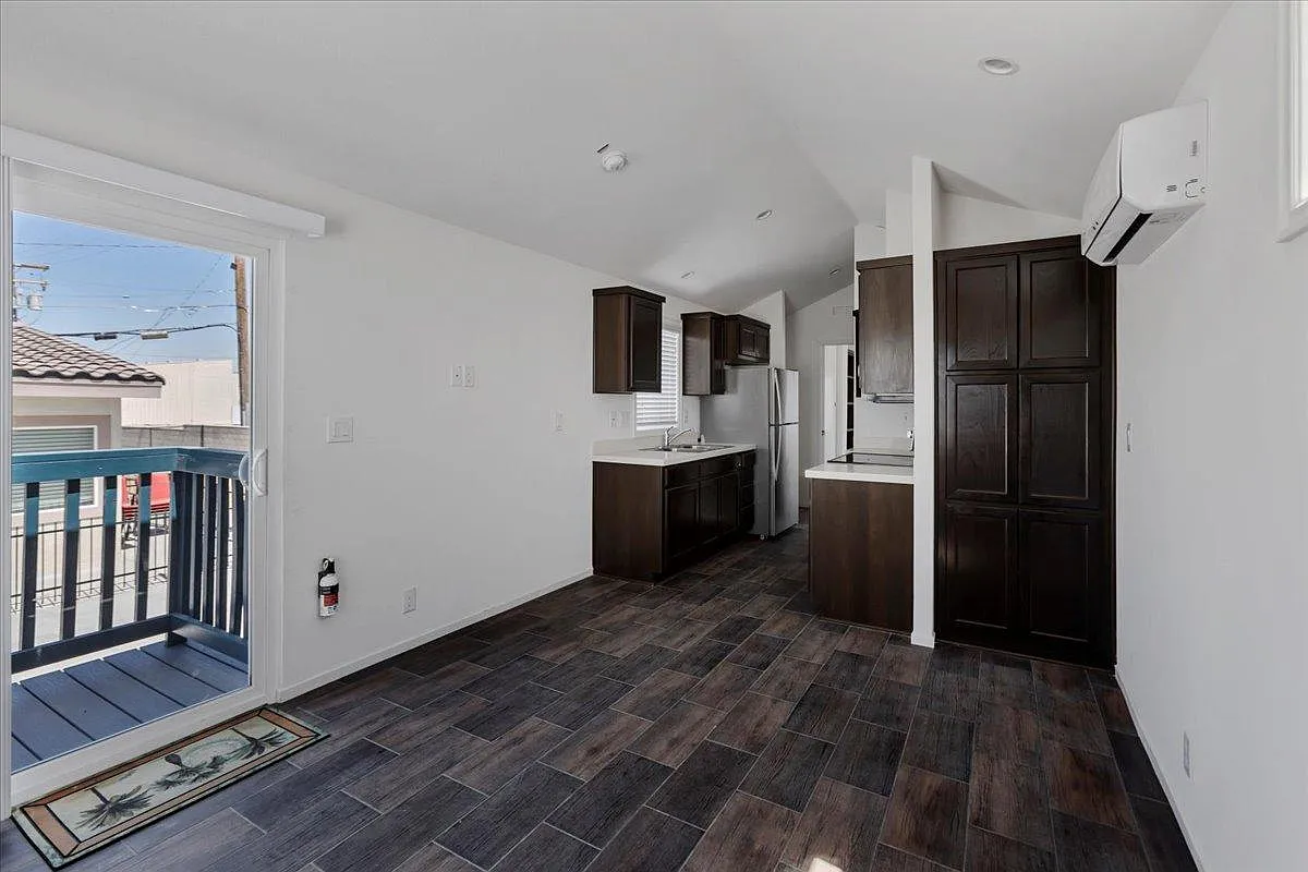 1 bed, 398 sqft, $1,150 — Photo 1