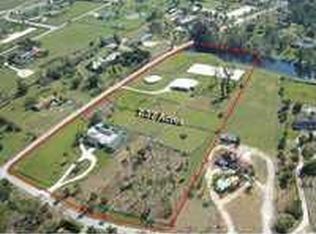 555 E Rambling Dr, Wellington, FL 33414