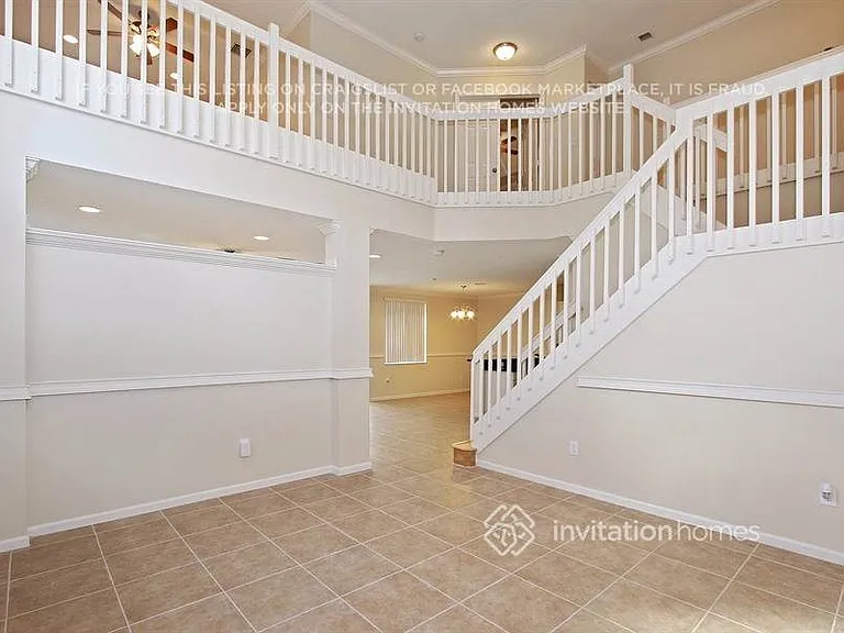 6251 Oak Bluff Way — Photo 3