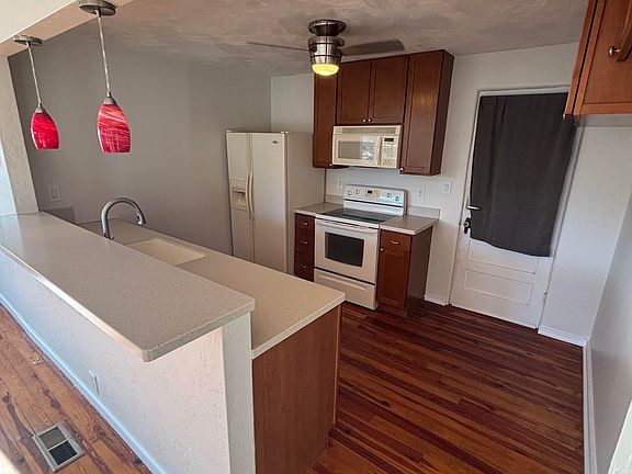 Spacious Kitchen
