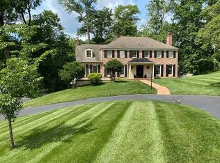 29 Dunminning Rd, Newtown Square, PA 19073