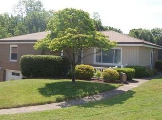 673 Degregory Dr, Greensburg, PA
