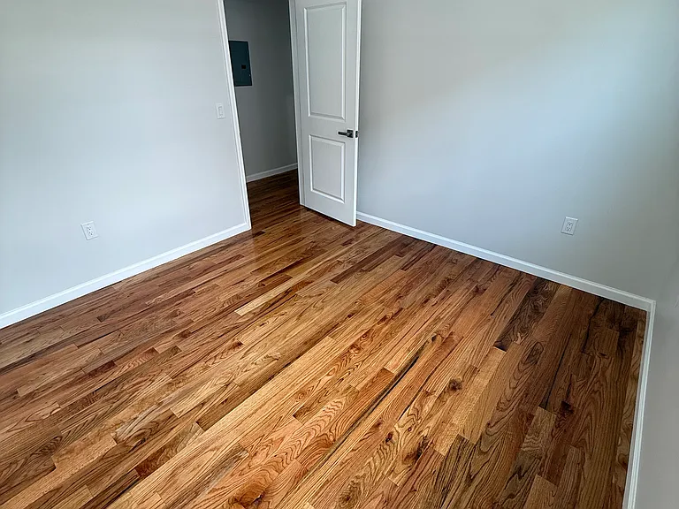 357-359 S 11th St #2 — Photo 13