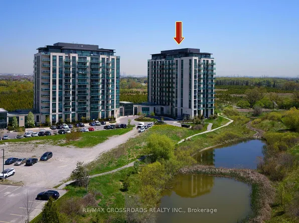 65 Yorkland Blvd #206, Brampton, ON L6P 4M5