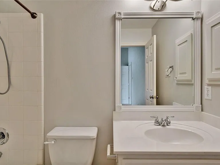 2814 Cool River Loop — Photo 28