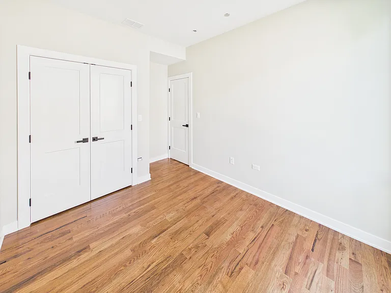 2839 W 24th Blvd #1F — Photo 25