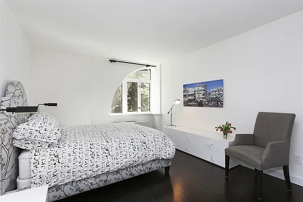 Sold by Corcoran | media 4