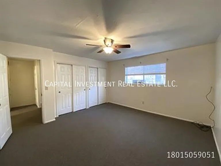 1126 E Crandall Ave #B — Photo 7