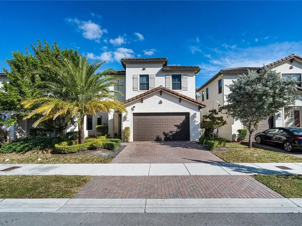 9803 W 34th Ln, Hialeah, FL 33018